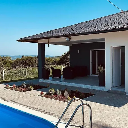 Vila Vikendica Fenix Banja Luka