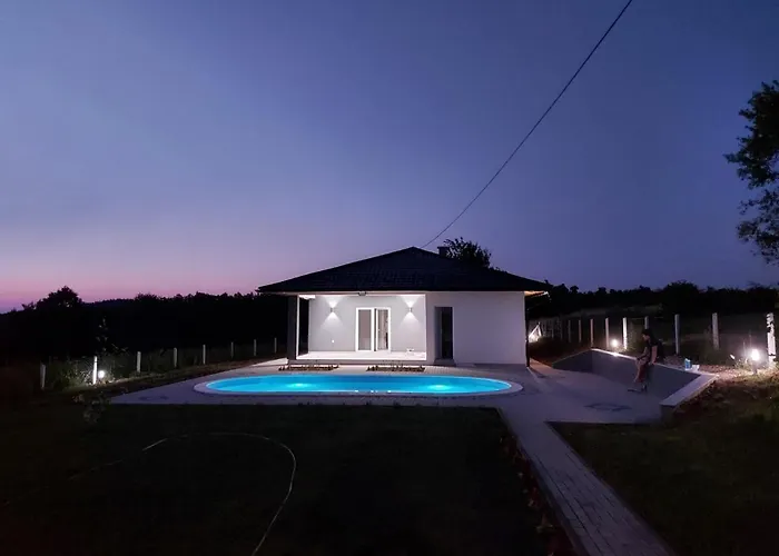 Vila Vikendica Fenix *